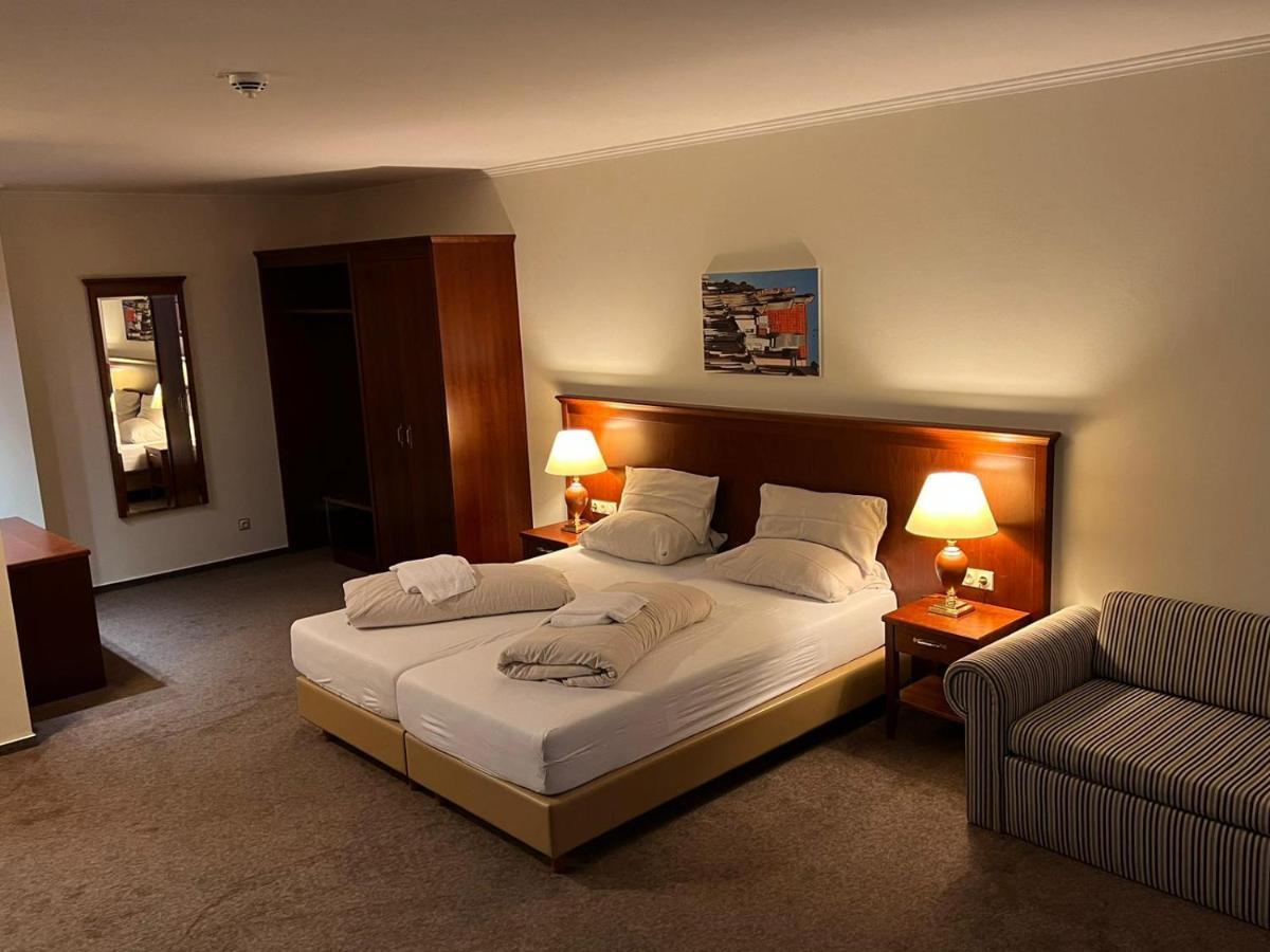 Hotel Hanseatischer Hof Lübeck Kültér fotó
